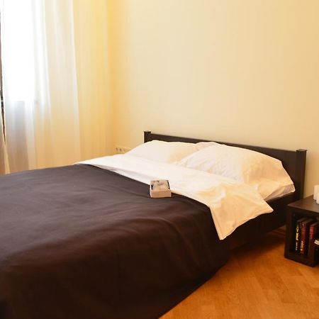 Rentday Apartments - Kiev Esterno foto