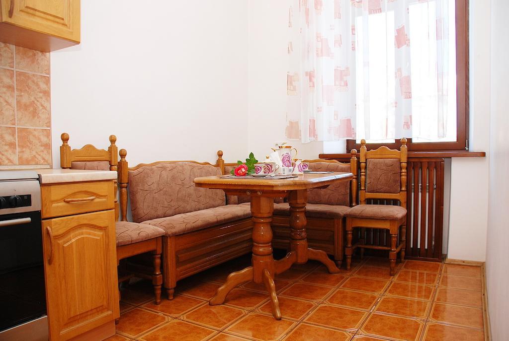 Rentday Apartments - Kiev Esterno foto